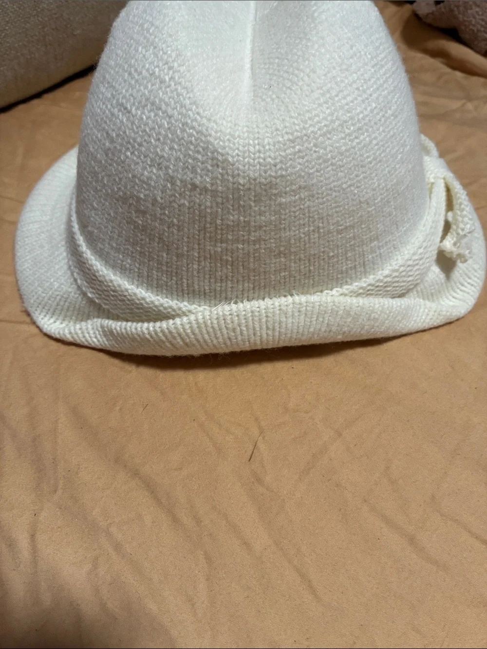 Cream Knit Bucket Hat with Bow Detail